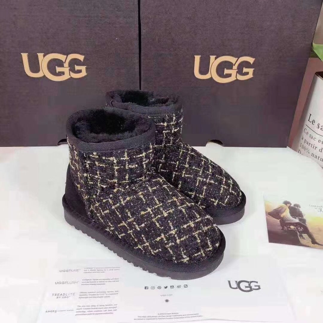 Chic Black Kids Chanel-Style Snow Boots