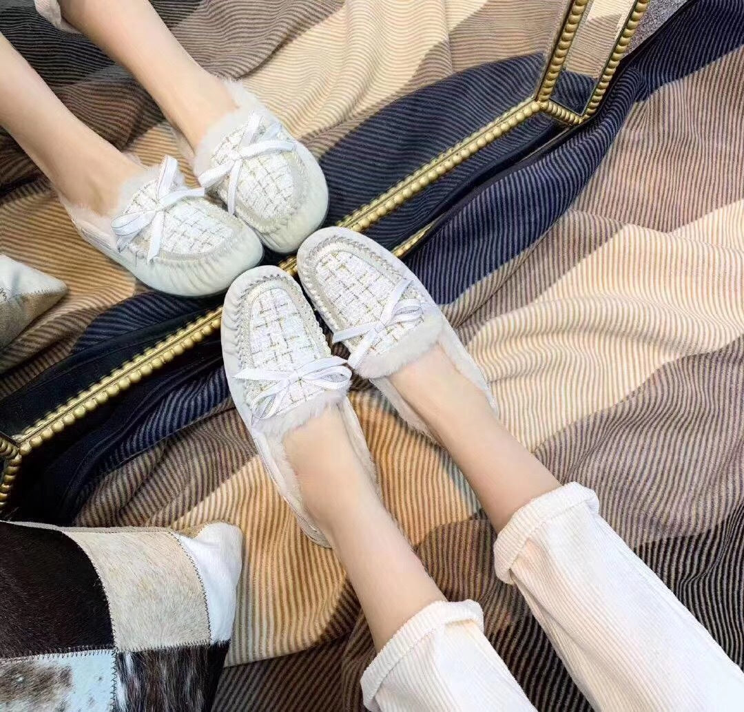Pearl White Chanel-Style Pebble Loafers – Sophisticated & Chic