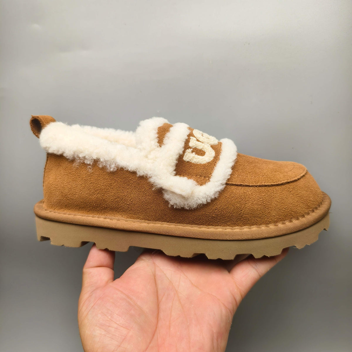Chestnut Full-Coverage Big Logo Casual Shoes – In Stock