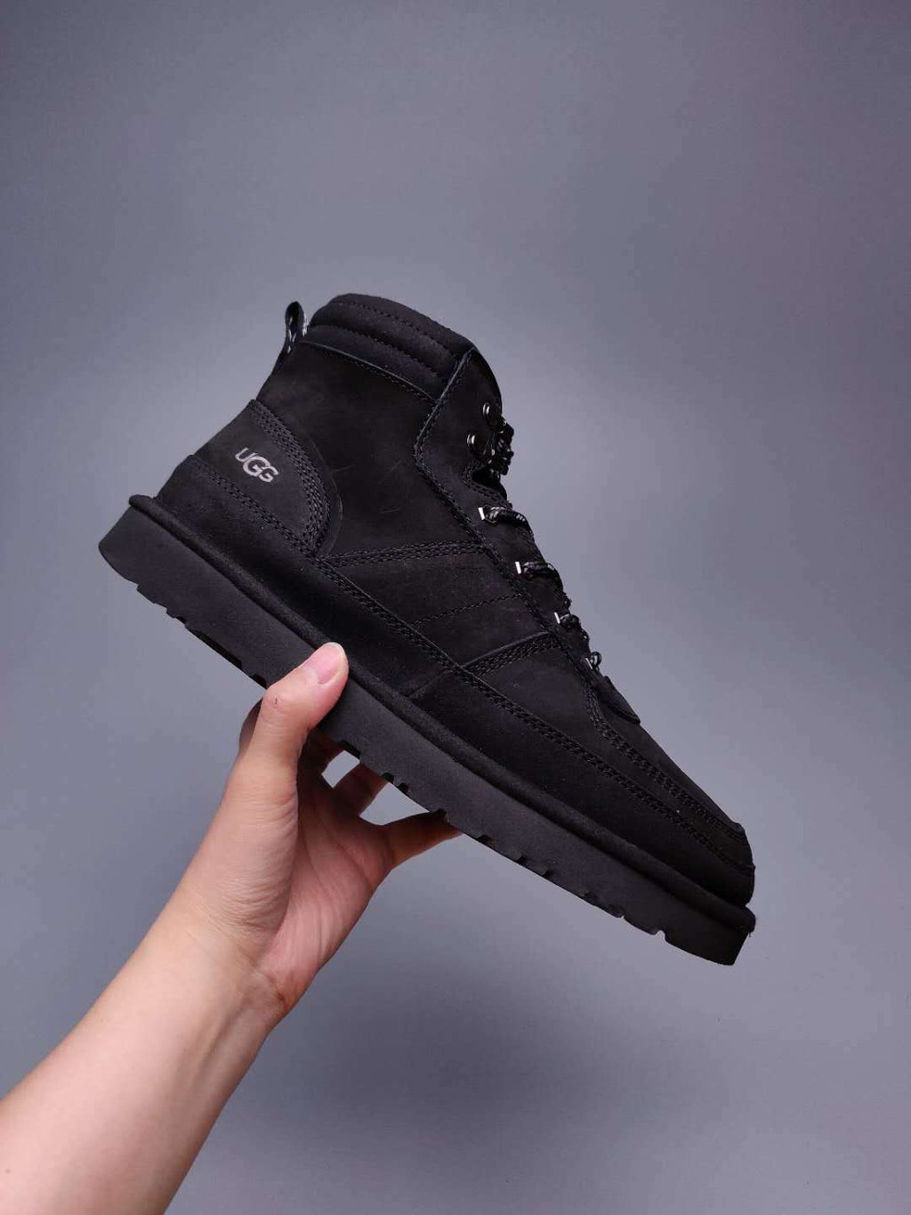 Black Men’s Casual Lace-Up Shoes – In Stock