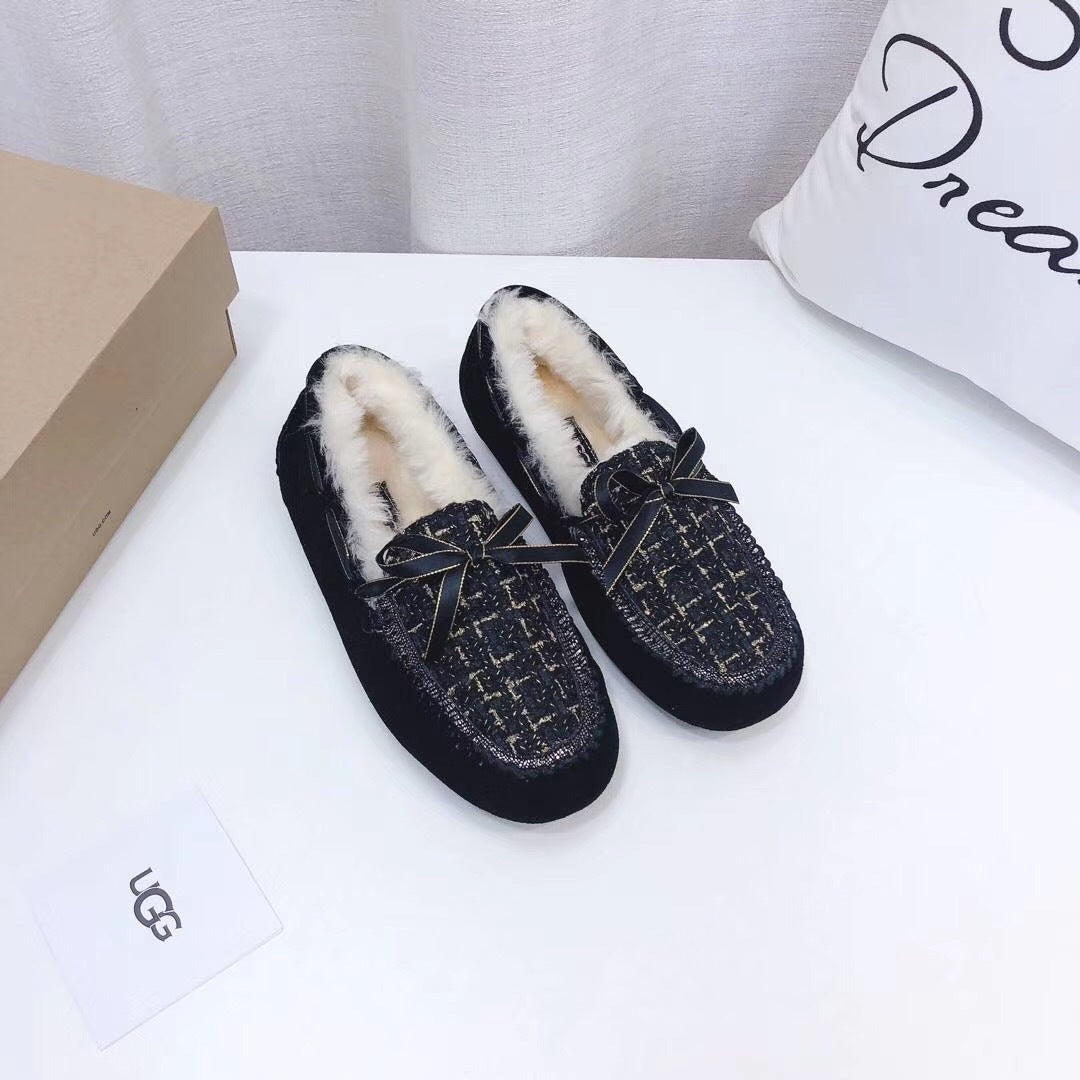 Black Chanel-Style Pebble Loafers – Sophisticated & Chic
