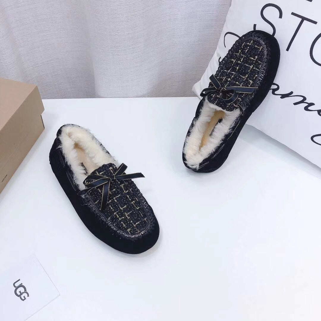 Black Chanel-Style Pebble Loafers – Sophisticated & Chic
