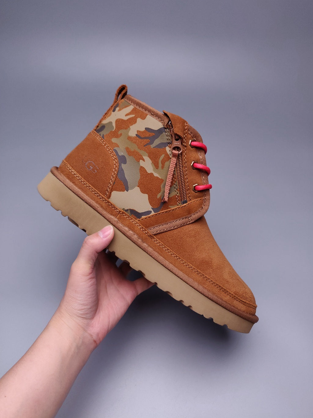 Chestnut Color-Block Camo Men’s Sneakers – In Stock