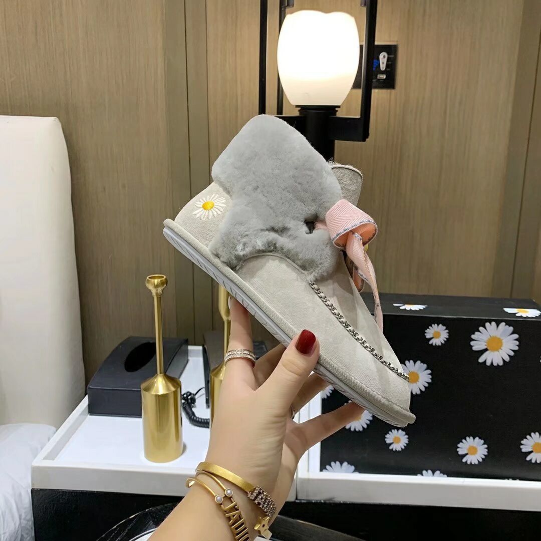 Grey Daisy Chain Ribbon Shoes – In Stock