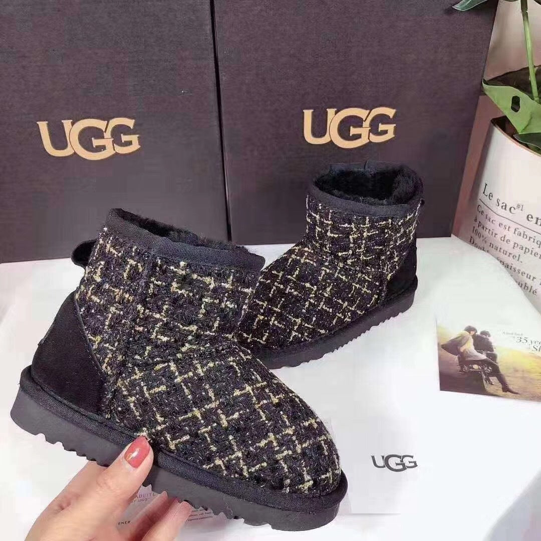Chic Black Kids Chanel-Style Snow Boots