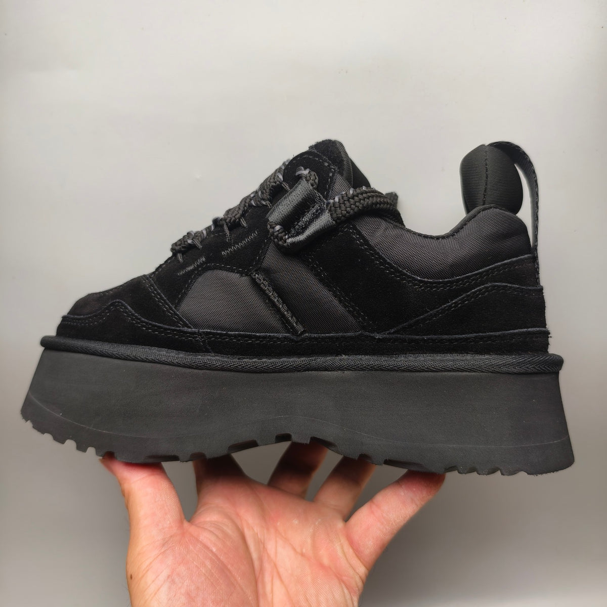 Black Chunky Dad Sneakers – Lace-Up Casual Style | In Stock