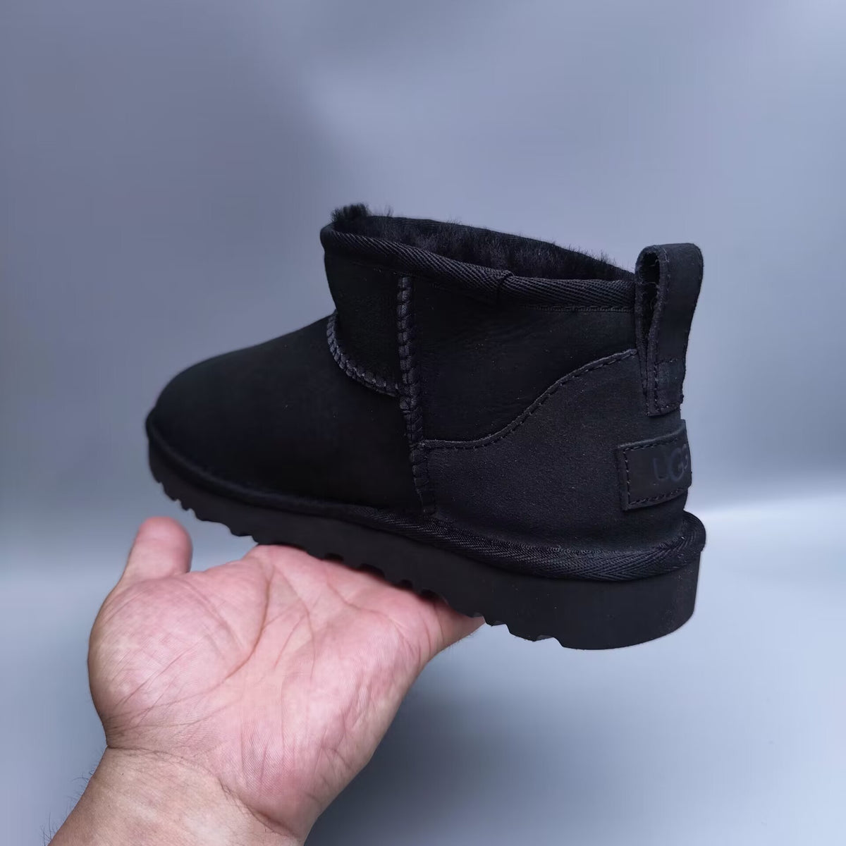 Black Zhou Dongyu-Style Shoes – In Stock