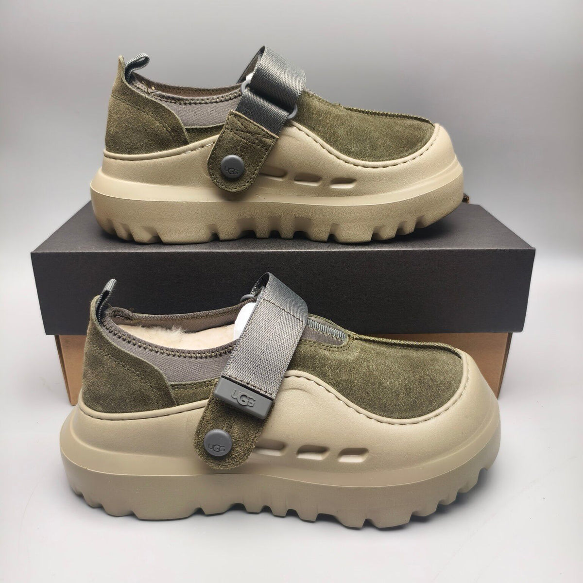 Green Unisex Slip-On Casual Shoes – In Stock