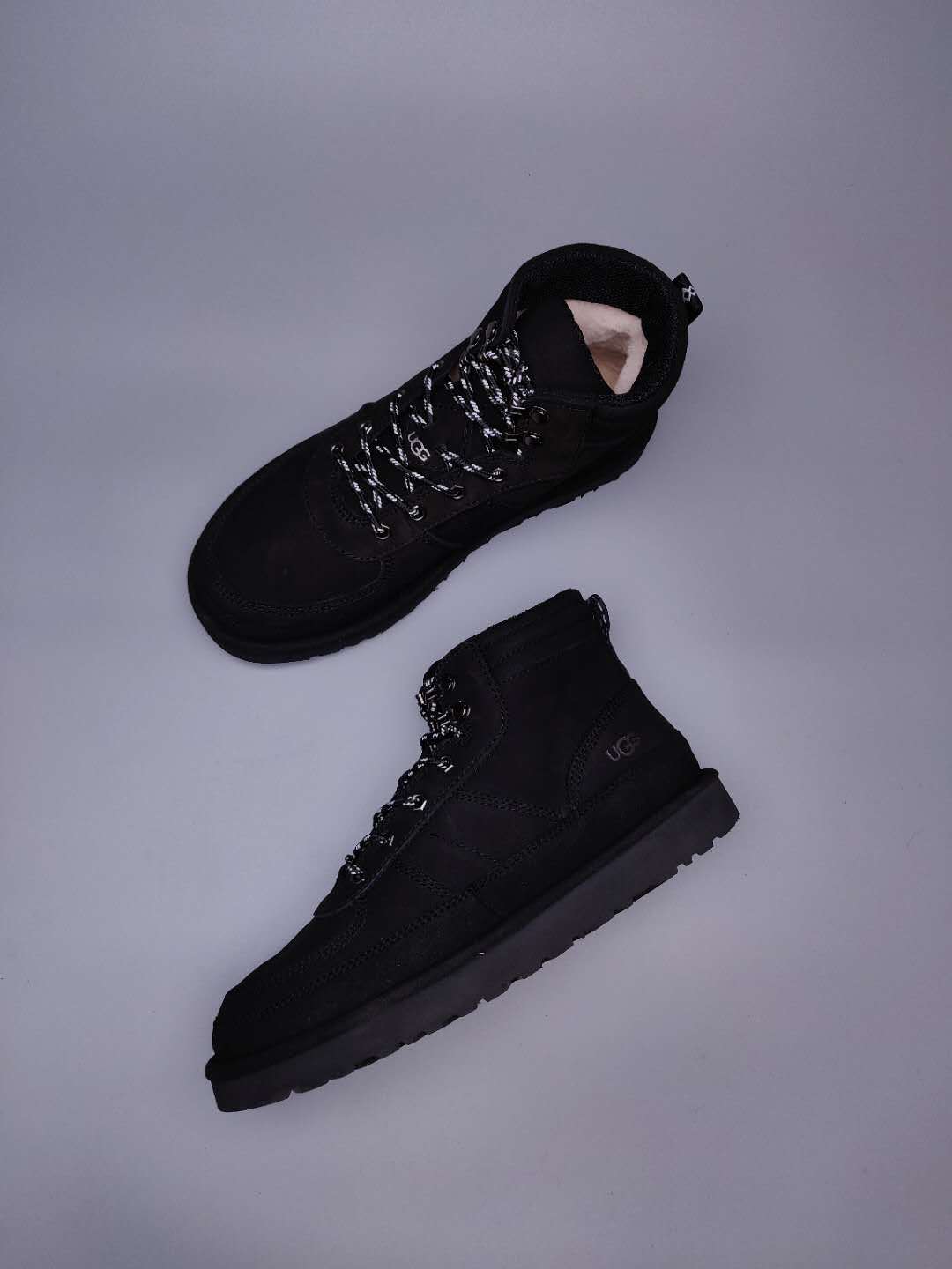 Black Men’s Casual Lace-Up Shoes – In Stock