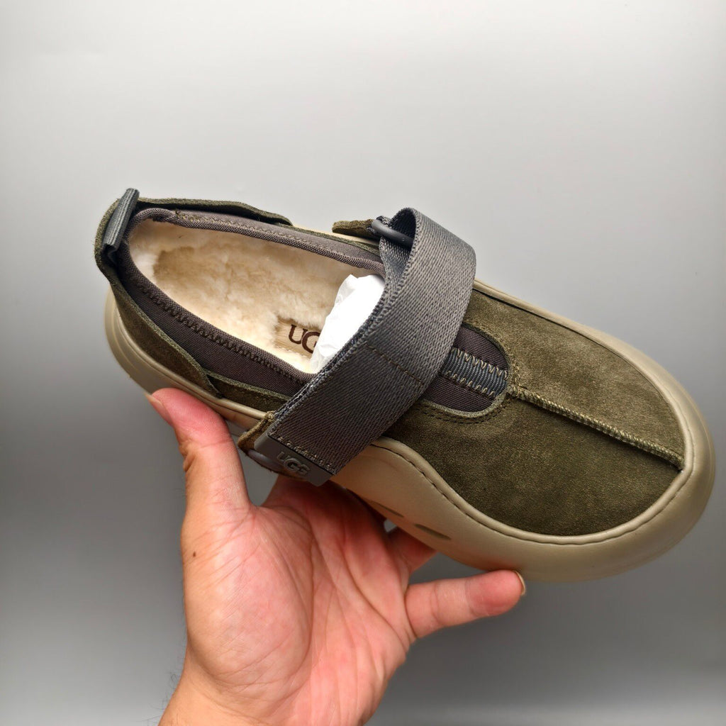 Green Unisex Slip-On Casual Shoes – In Stock