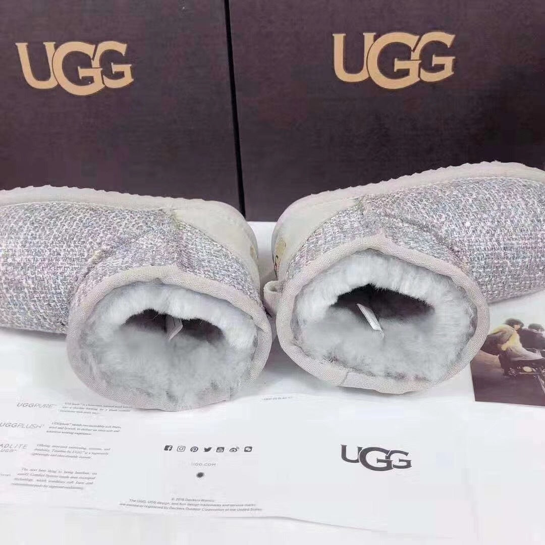 Chic Grey Kids Chanel-Style Snow Boots