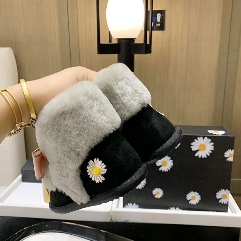 Black Daisy Chain Ribbon Shoes – In Stock