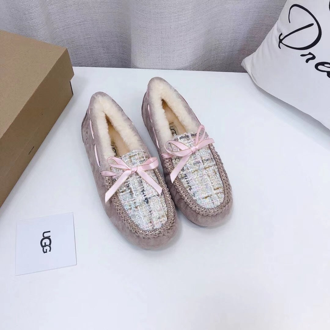 Dusk Pink Chanel-Style Pebble Loafers – Sophisticated & Chic