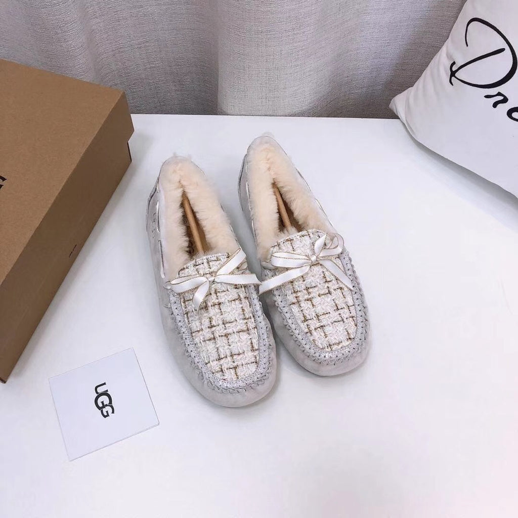 Pearl White Chanel-Style Pebble Loafers – Sophisticated & Chic