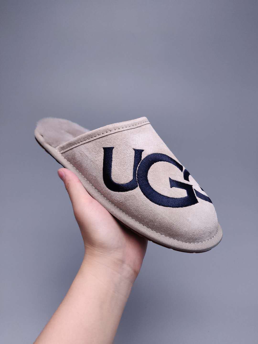 Grey G-Style Indoor Slippers – In Stock