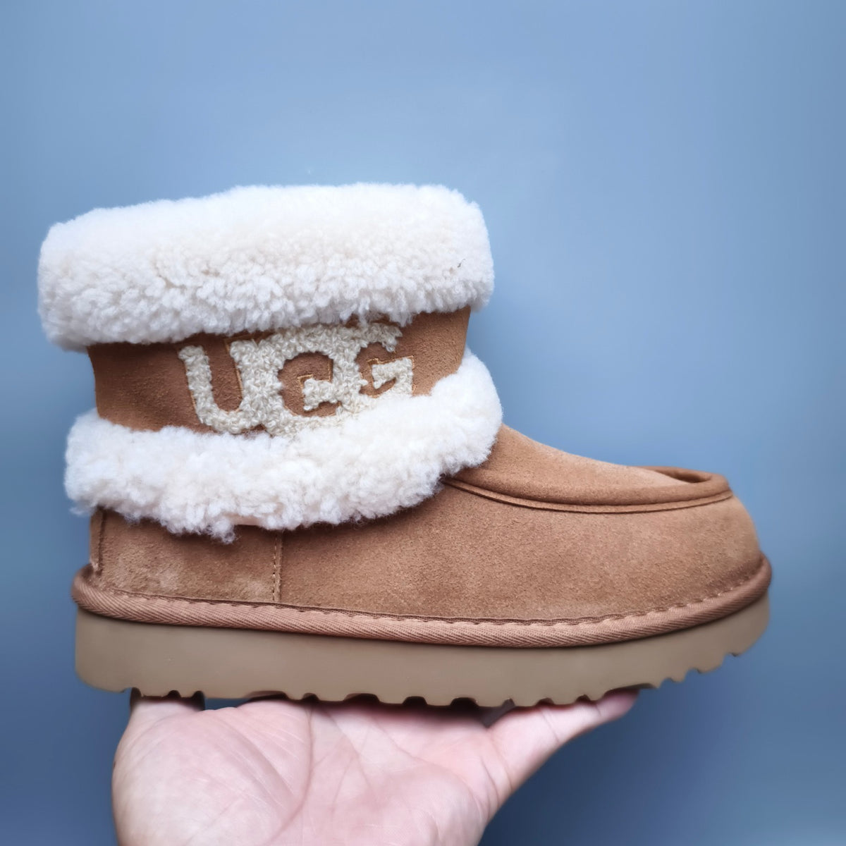 Chestnut Curly Fur Big Logo Mid-Top Trendy Boots – In Stock