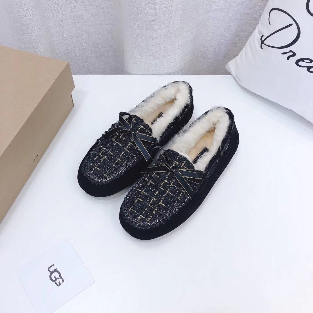 Black Chanel-Style Pebble Loafers – Sophisticated & Chic