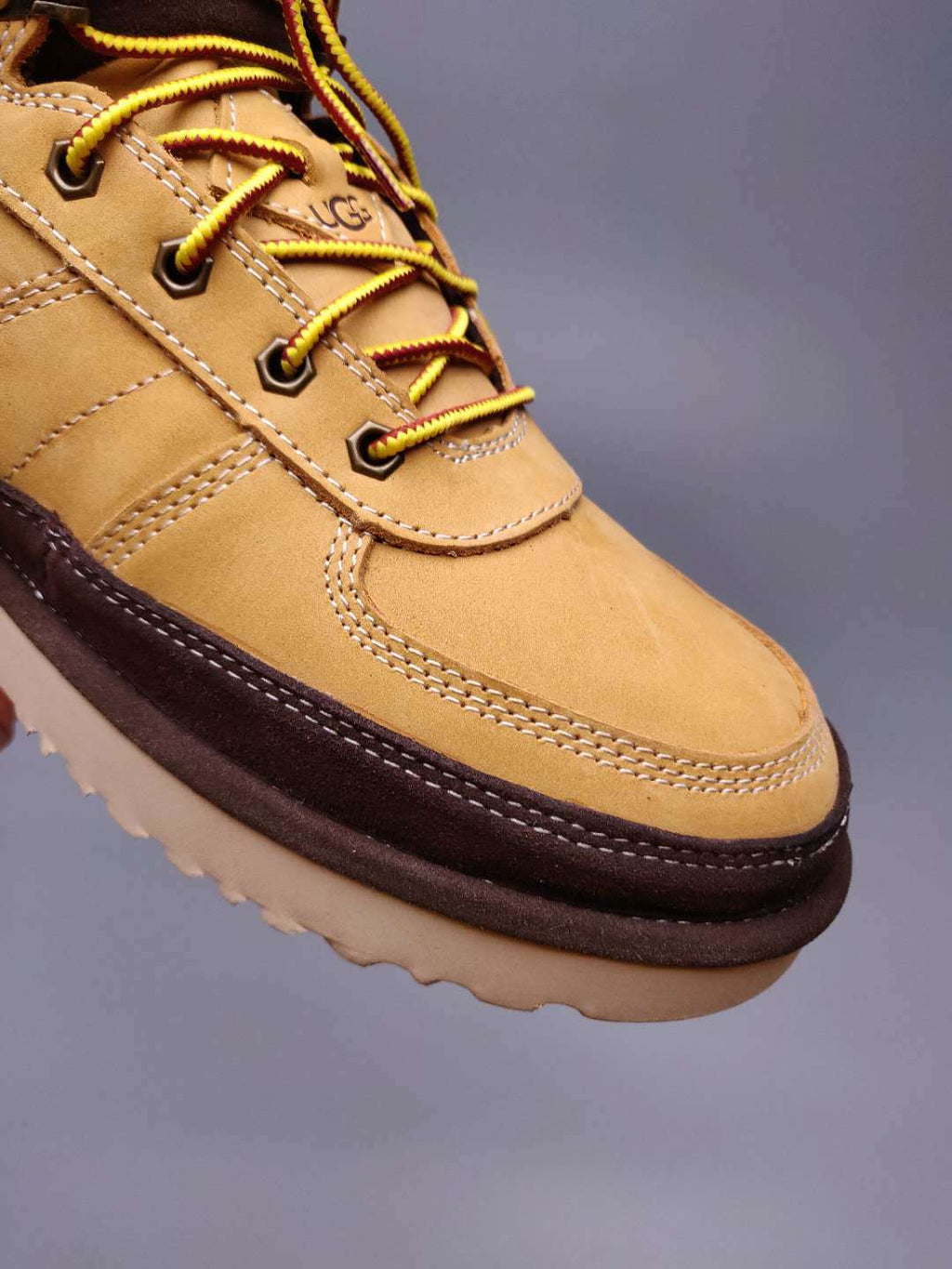 Chestnut Men’s Casual Lace-Up Shoes – In Stock