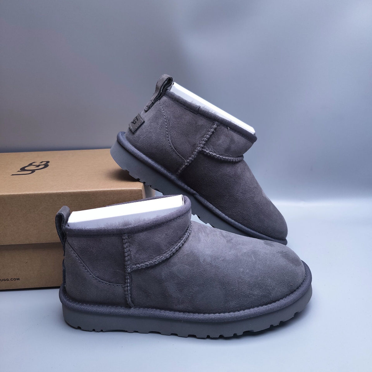 Grey Zhou Dongyu-Style Shoes – In Stock