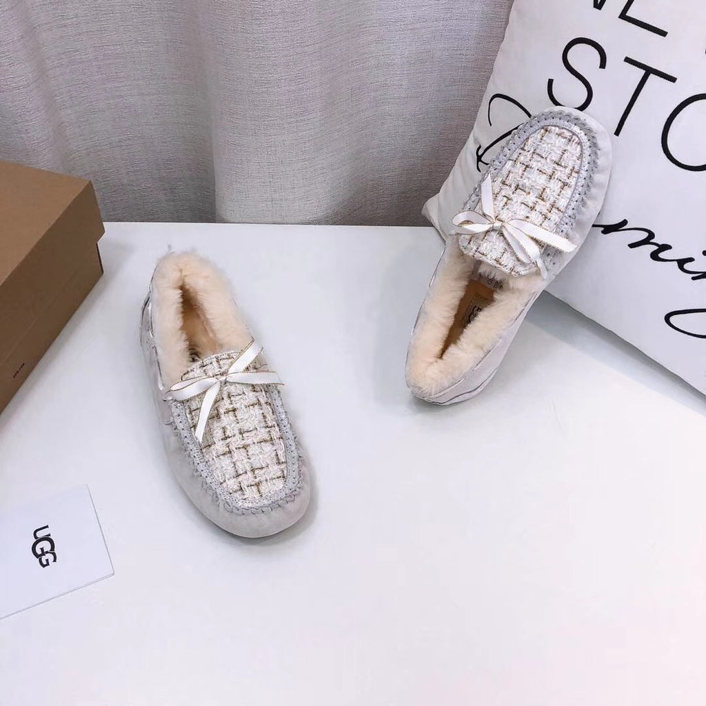 Pearl White Chanel-Style Pebble Loafers – Sophisticated & Chic