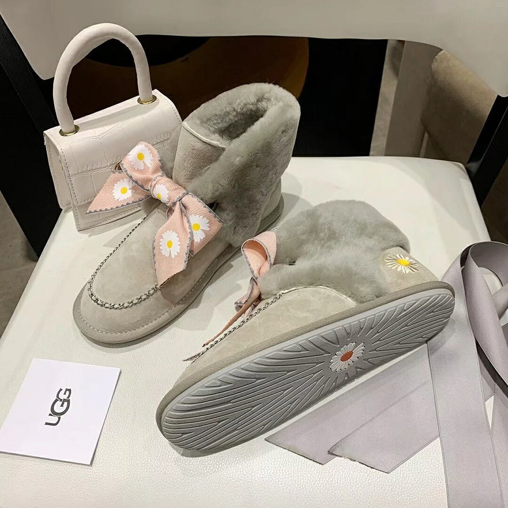 Grey Daisy Chain Ribbon Shoes – In Stock
