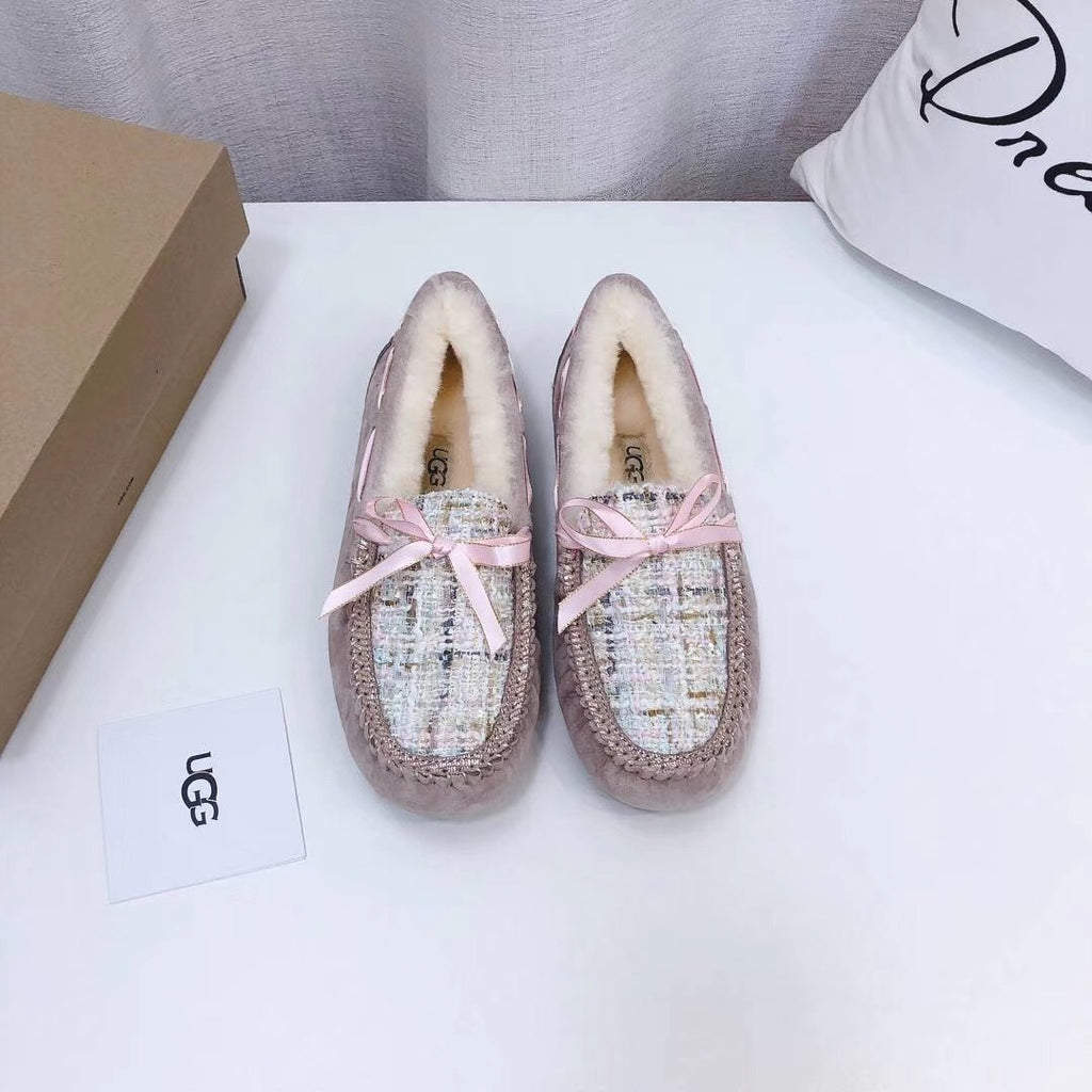 Dusk Pink Chanel-Style Pebble Loafers – Sophisticated & Chic