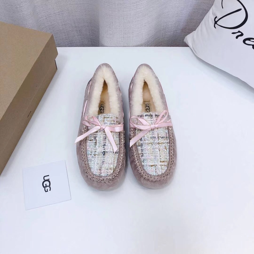 Dusk Pink Chanel-Style Pebble Loafers – Sophisticated & Chic