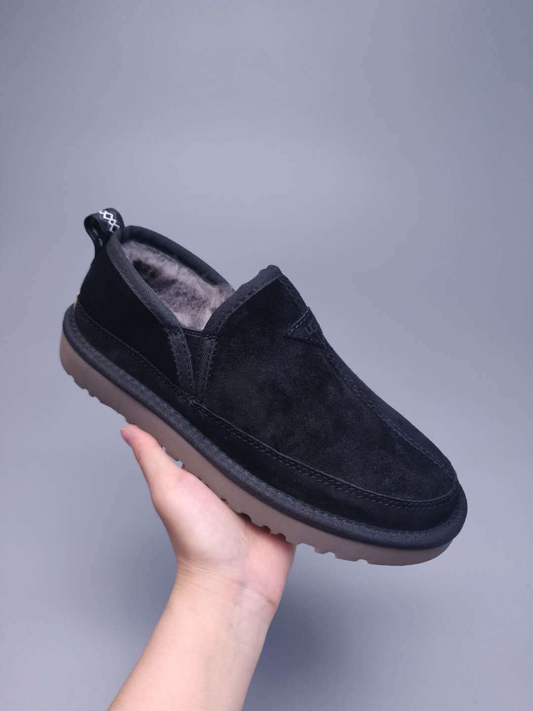 Black Men’s Slip-On Low-Top Sneakers – In Stock