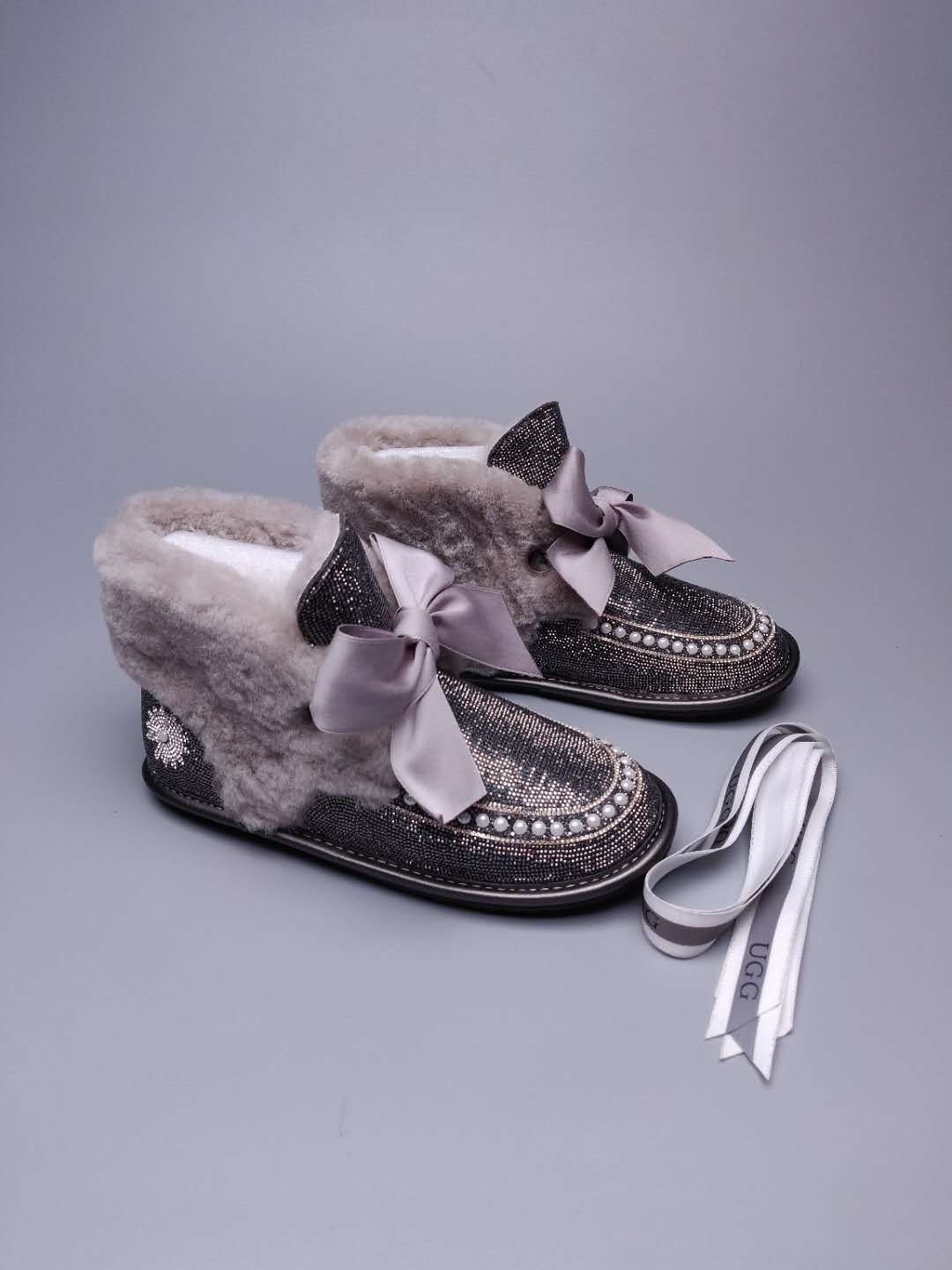 Mineral Grey Daisy Crystal Ribbon Shoes – In Stock