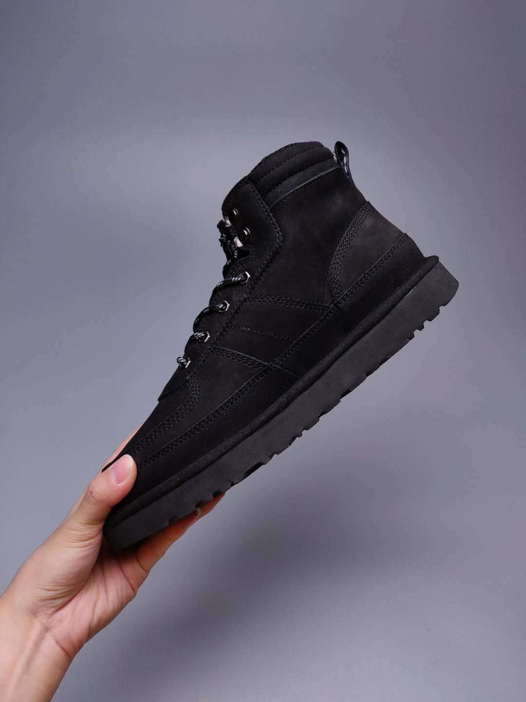 Black Men’s Casual Lace-Up Shoes – In Stock