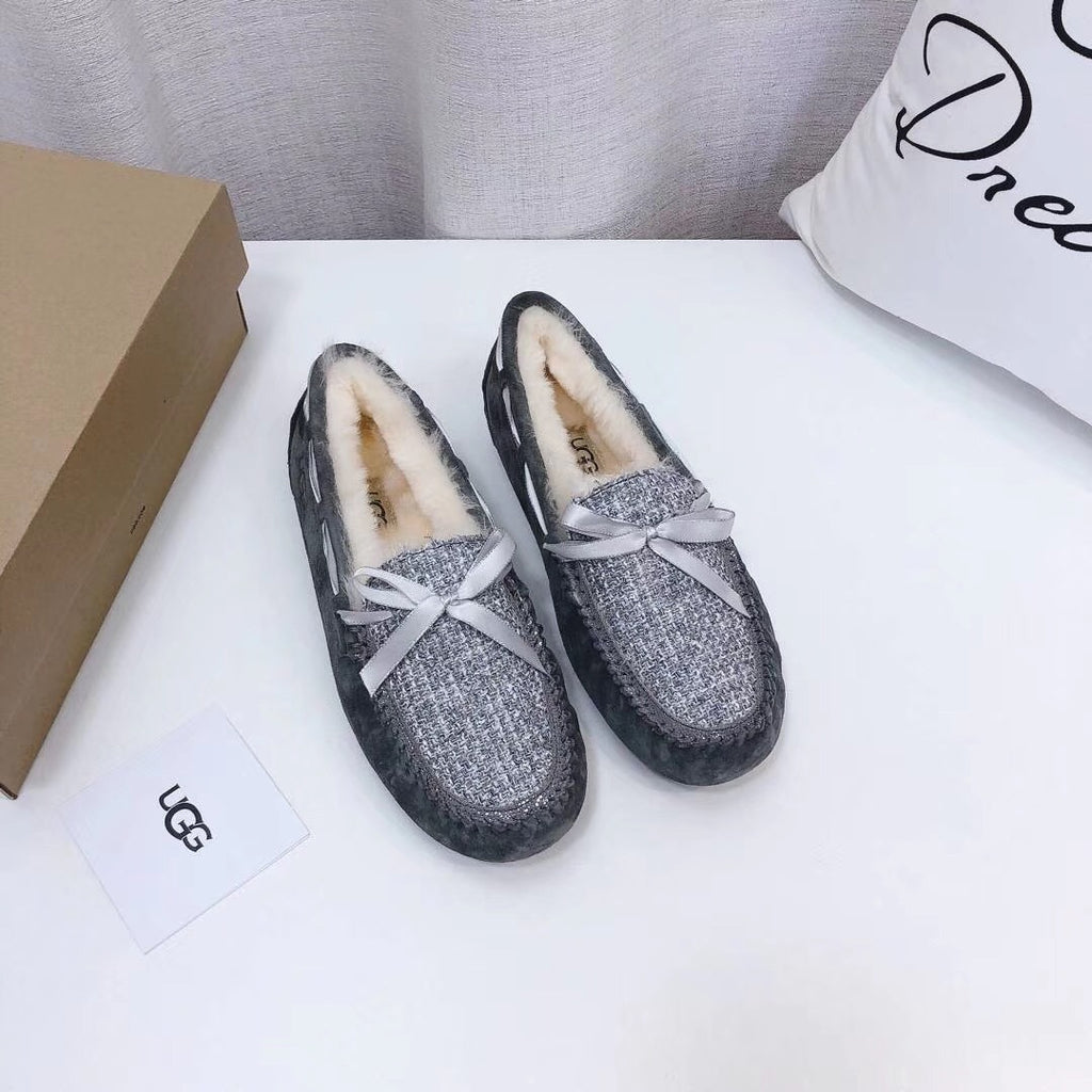 Grey Chanel-Style Pebble Loafers – Sophisticated & Chic