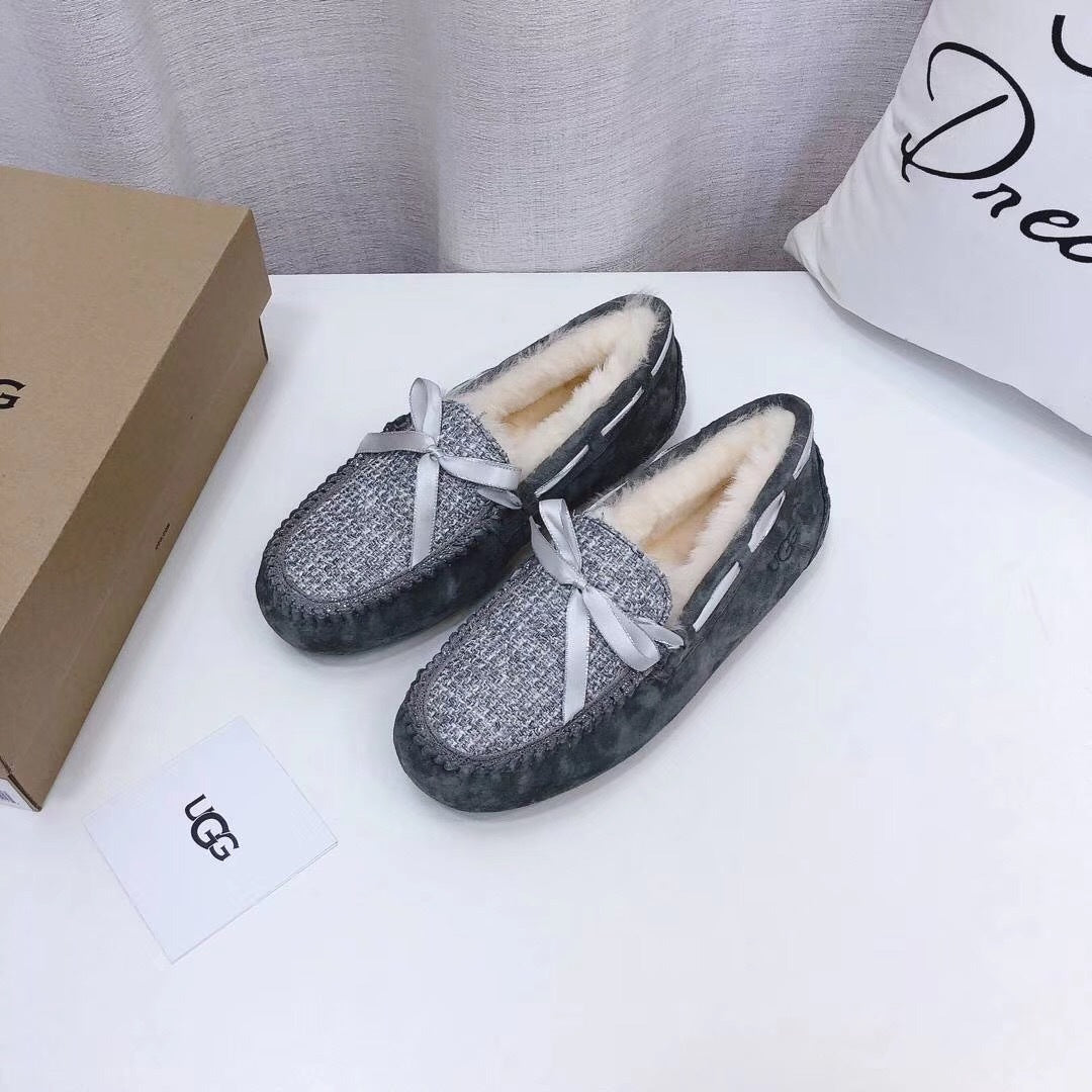 Grey Chanel-Style Pebble Loafers – Sophisticated & Chic