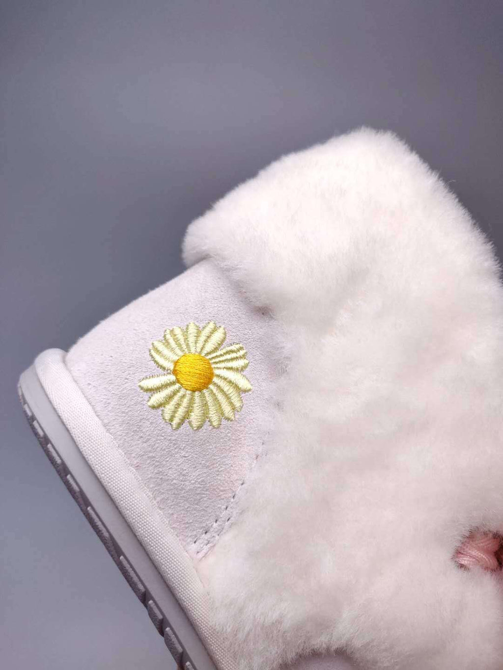Milkshake White Daisy Chain Ribbon Shoes – In Stock