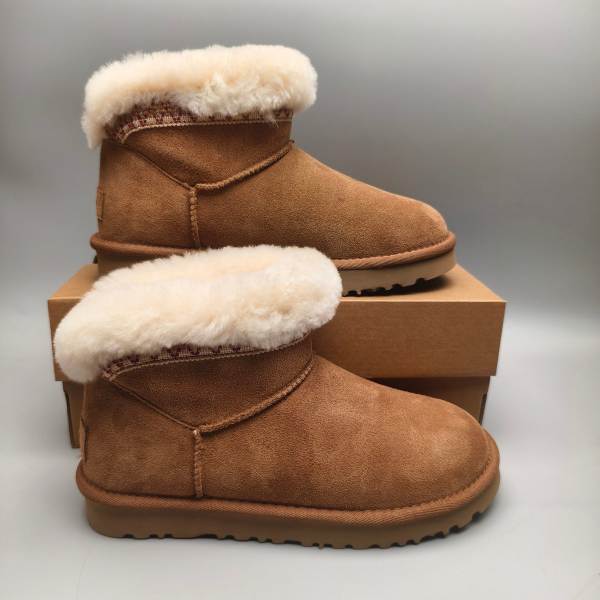 Chestnut Ethnic Style Low-Top Casual Sneakers – In Stock