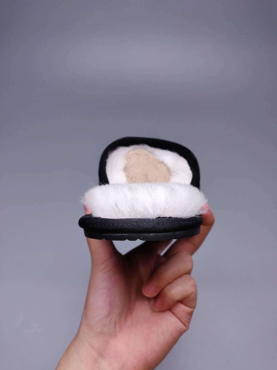 Black G-Style Indoor Slippers – In Stock