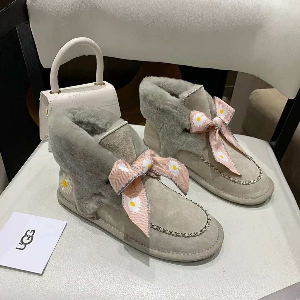 Grey Daisy Chain Ribbon Shoes – In Stock