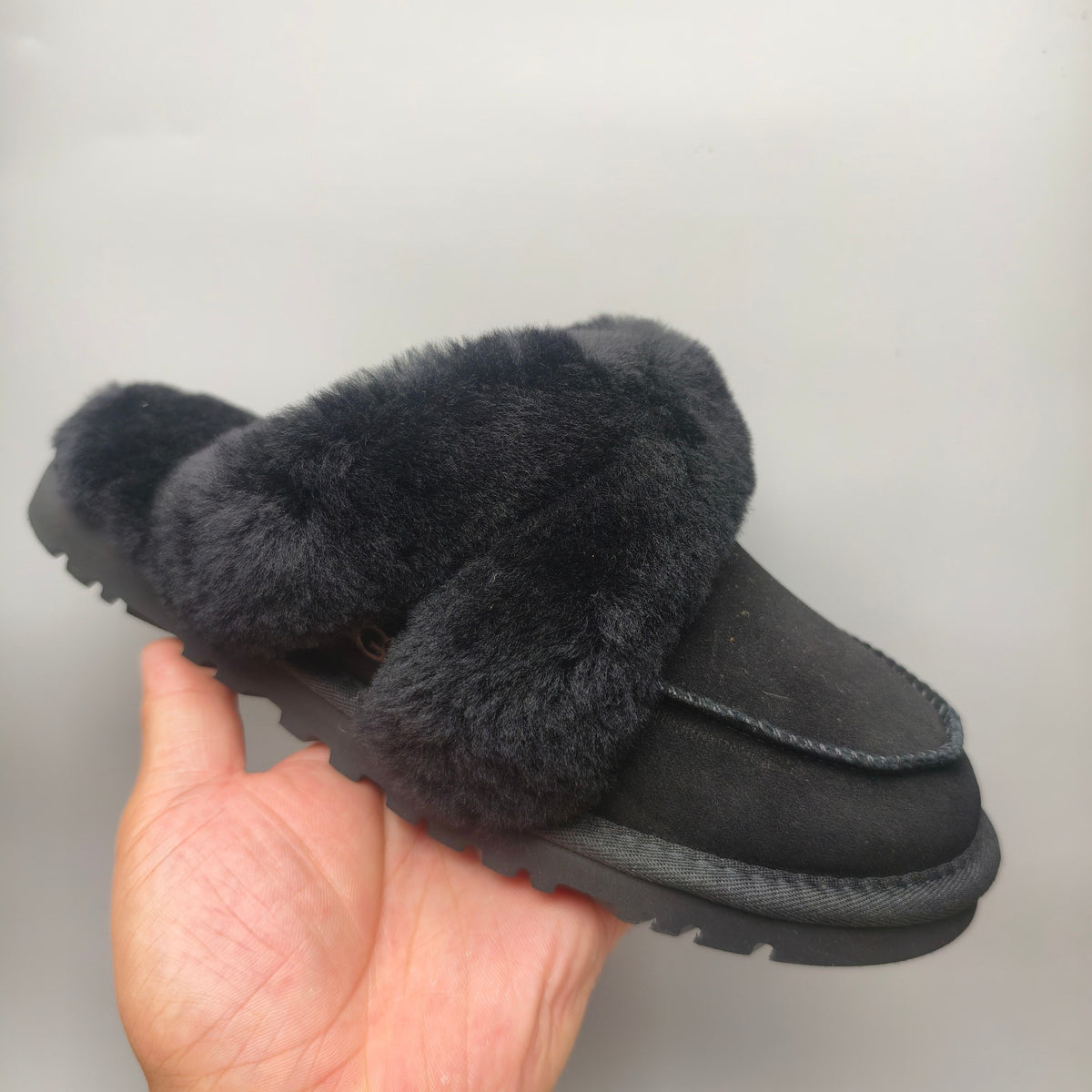 Black Casual Home Slippers – In Stock