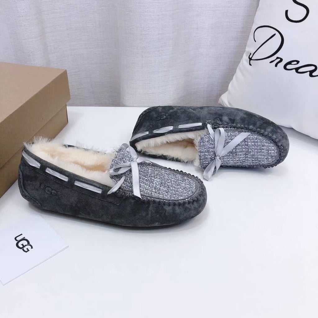 Grey Chanel-Style Pebble Loafers – Sophisticated & Chic