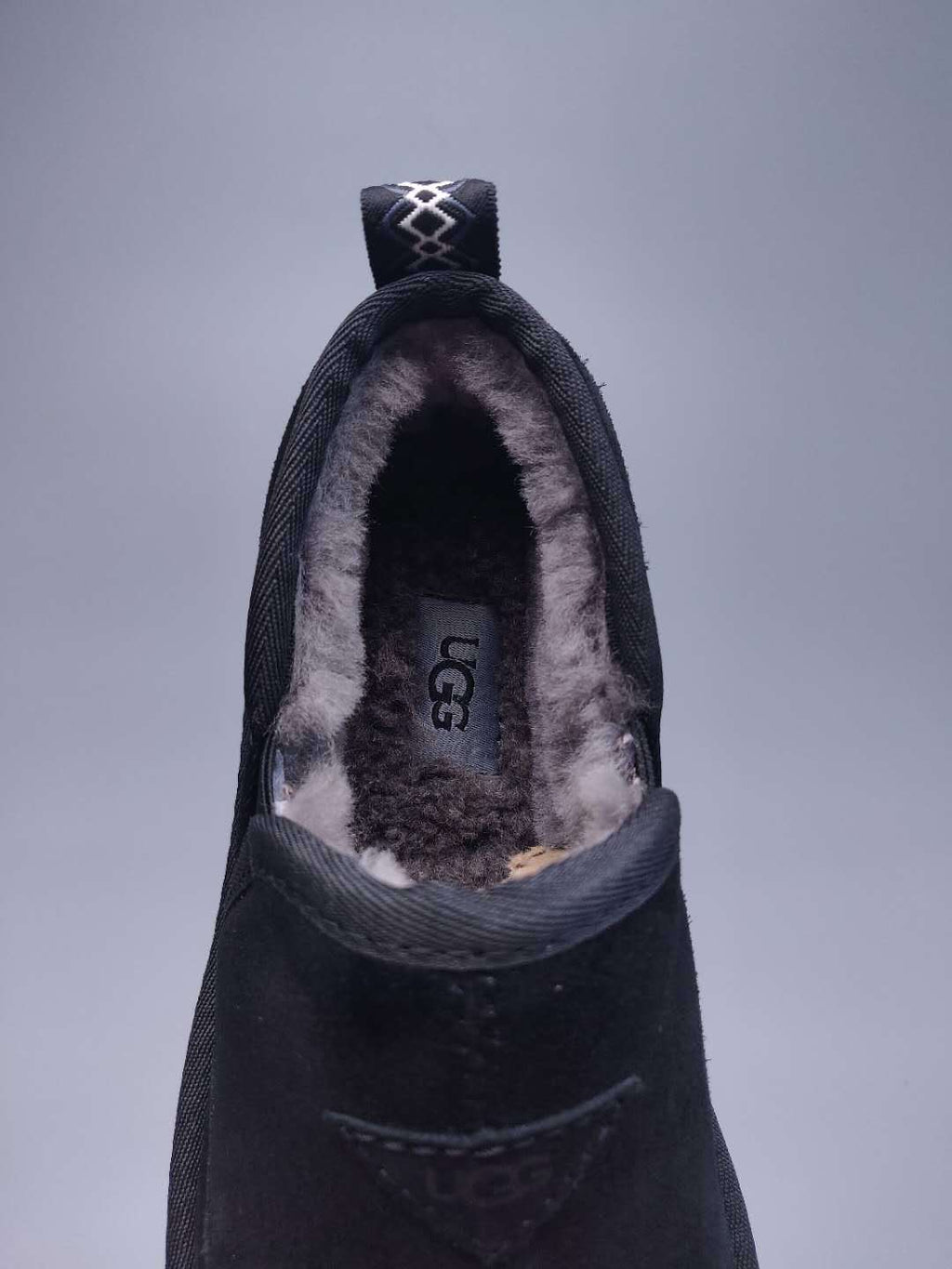 Black Men’s Slip-On Low-Top Sneakers – In Stock
