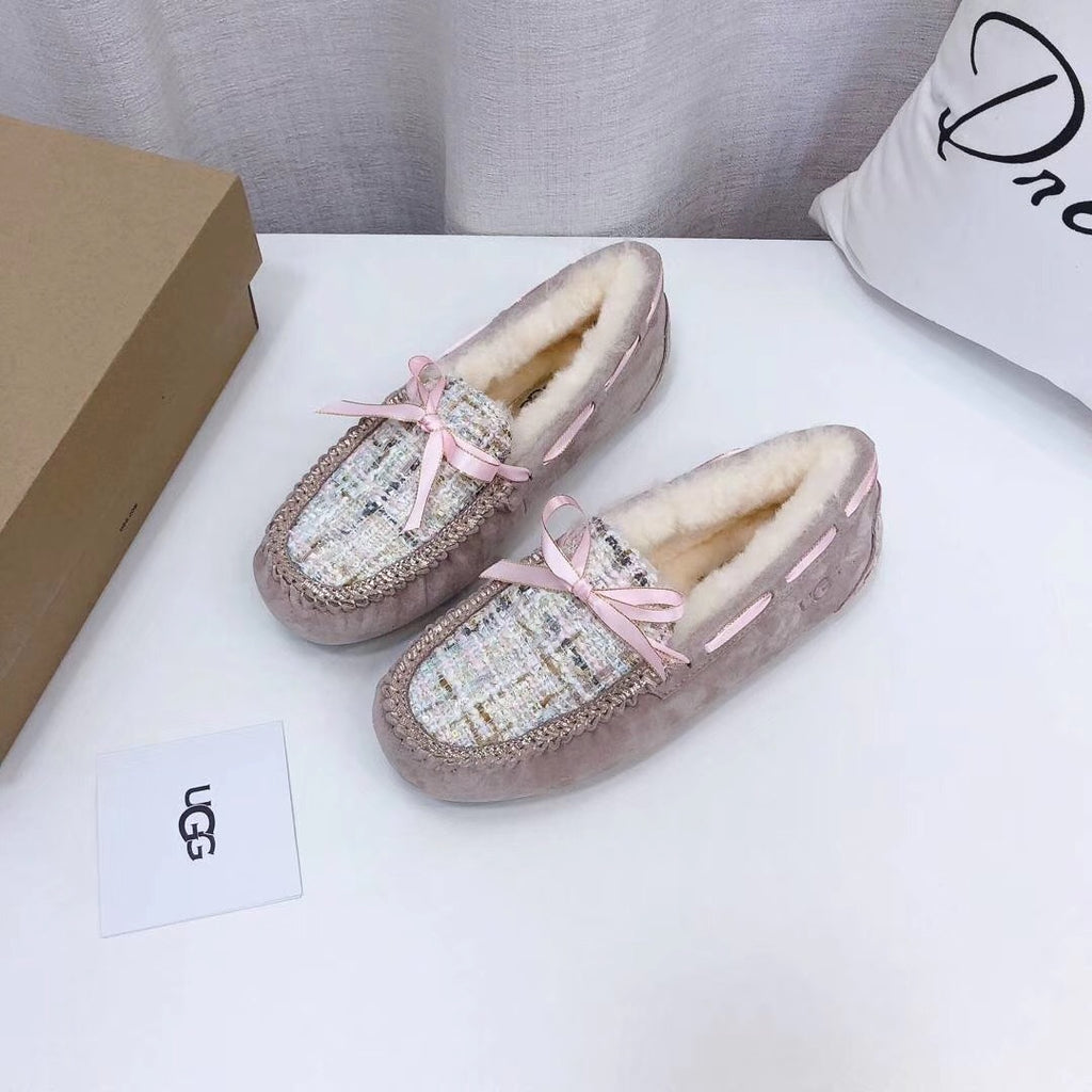 Dusk Pink Chanel-Style Pebble Loafers – Sophisticated & Chic