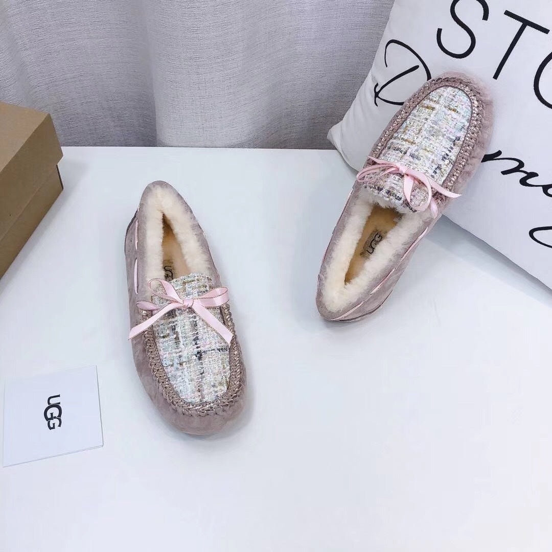 Dusk Pink Chanel-Style Pebble Loafers – Sophisticated & Chic